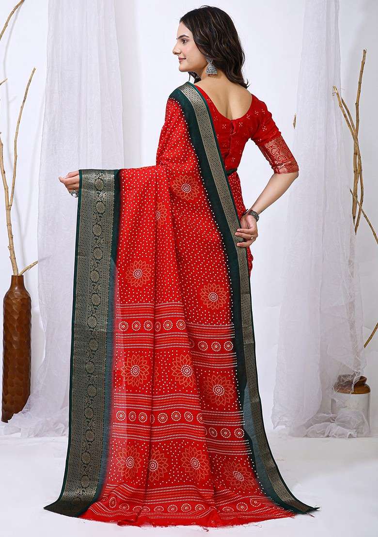 Red Printed Blended Saree Set - Indya