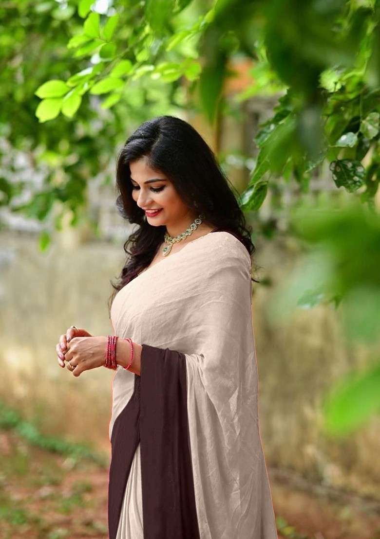 Beige Printed Blended Saree Set for Diwali and Festive Wear - Indya