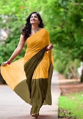 Yellow Printed Blended Saree Set