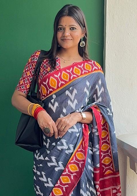 Grey Printed Blended Saree Set