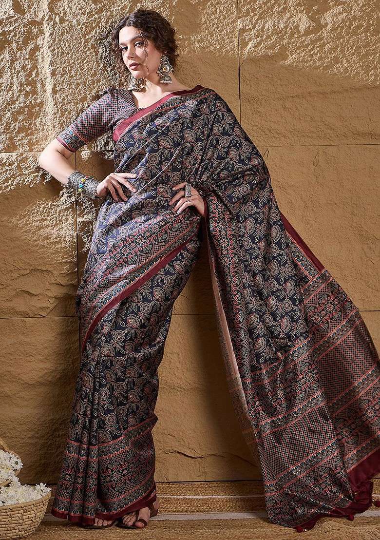 Navy Blue Blended Saree Set with Printed for Diwali | Wedding & Festive Wear - Indya