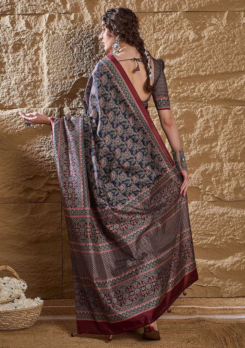 Navy Blue Blended Saree Set with Printed for Diwali | Wedding & Festive Wear - Indya