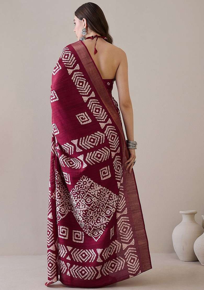 Magenta Embroidered Blended Saree Set for Diwali and Festive Wear - Indya