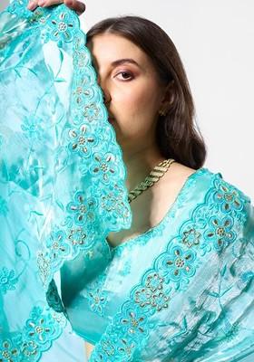 Turquoise Blue Printed Blended Saree Set