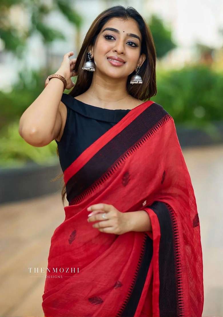 Red Blended Saree Set with Embroidered for Diwali | Wedding & Festive Wear - Indya