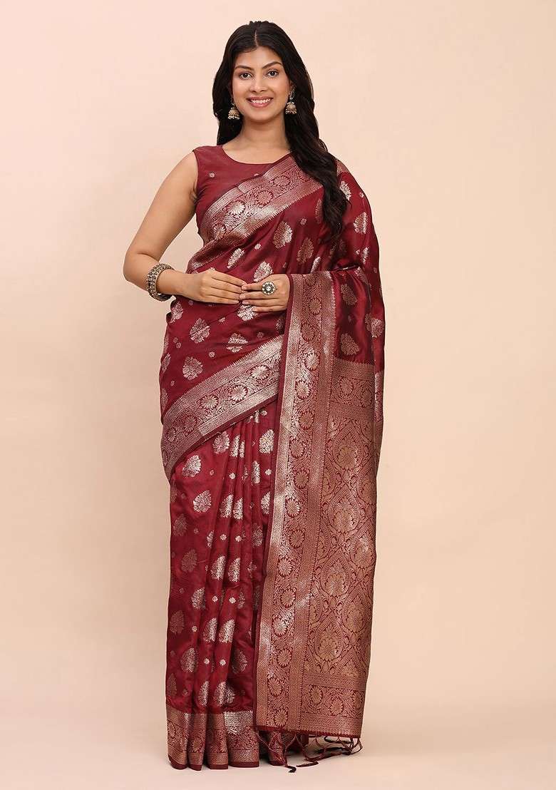 Red Jacquard Blended Saree Set - Indya