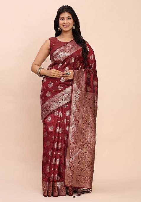 Red Jacquard Blended Saree Set