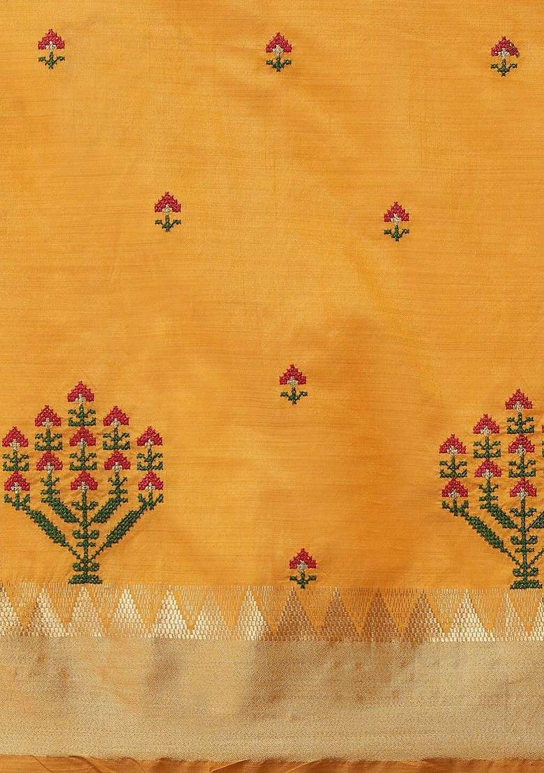 Yellow Blended Jacquard Saree Set for Diwali | Wedding & Festive Wear - Indya