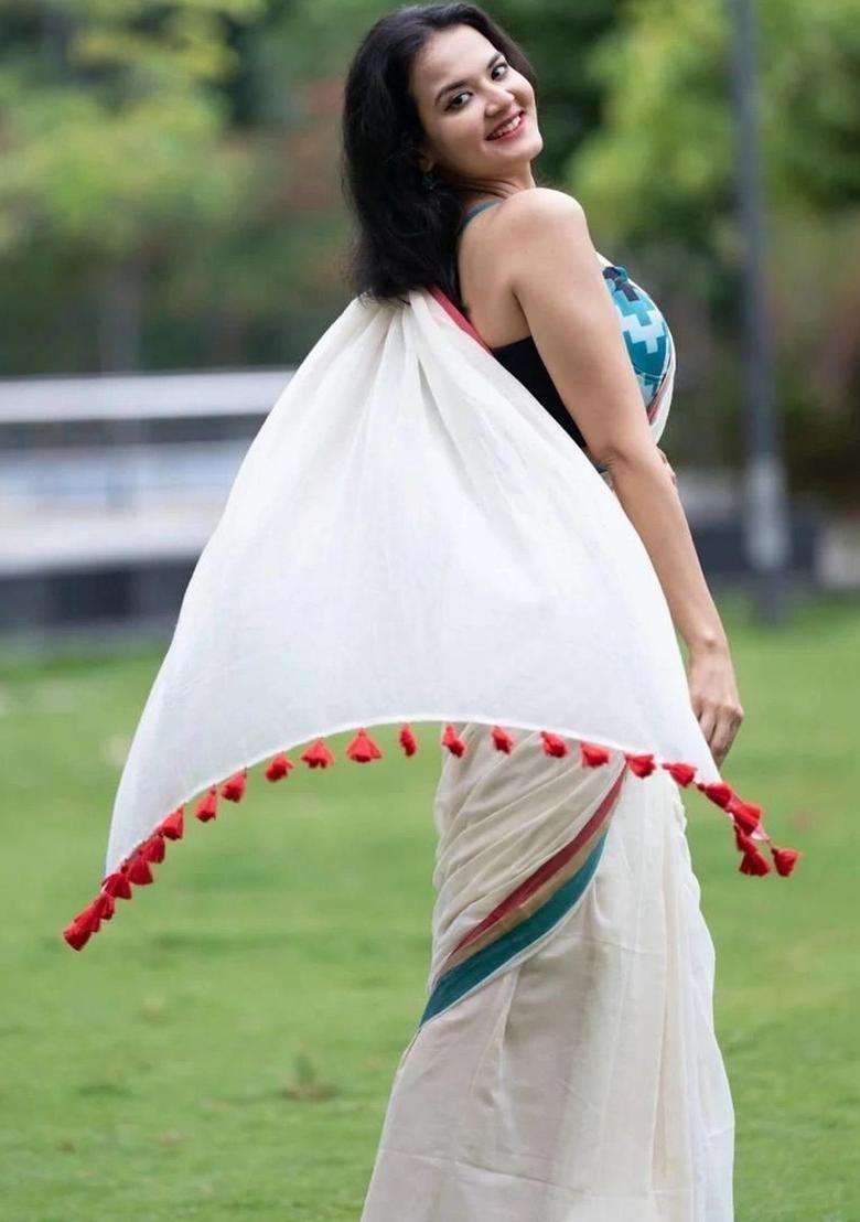 Off White Striped Viscose Saree Set - Indya