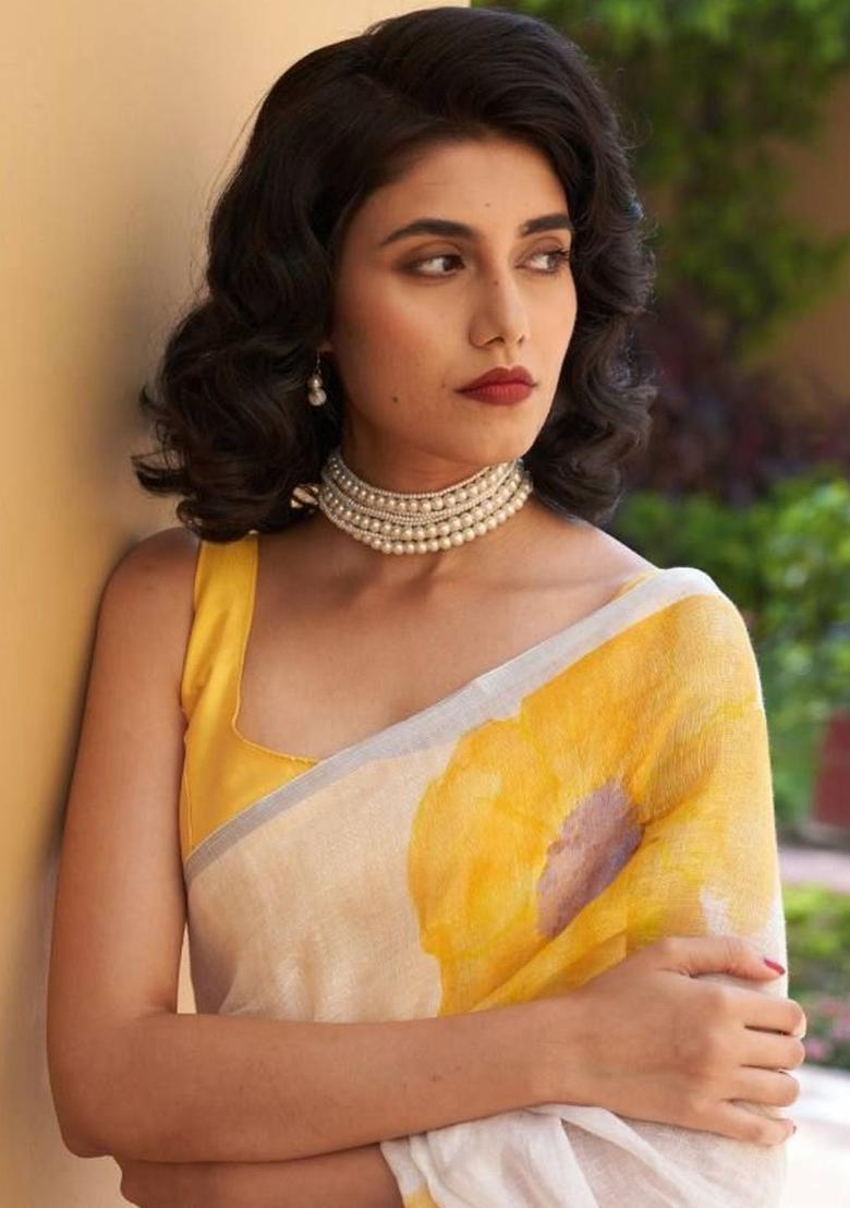 Off White Printed Linen Saree Set - Indya