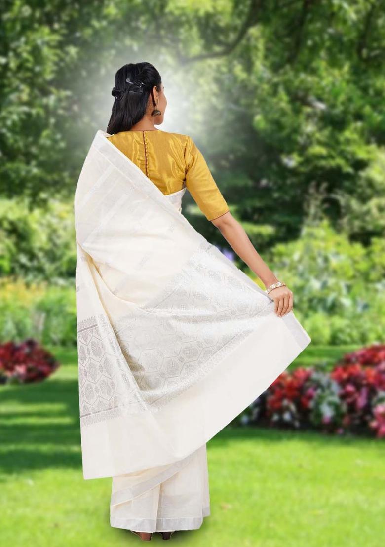 Off White Solid Cotton Saree Set - Indya