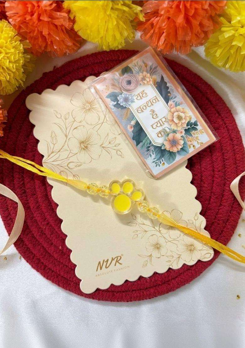 White Thread Rakhi Set Of 1 - Indya