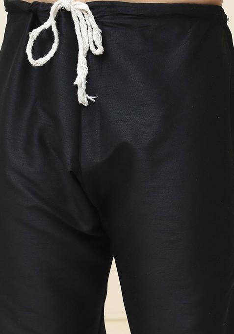 Black Solid Cotton Kurta Set For Men