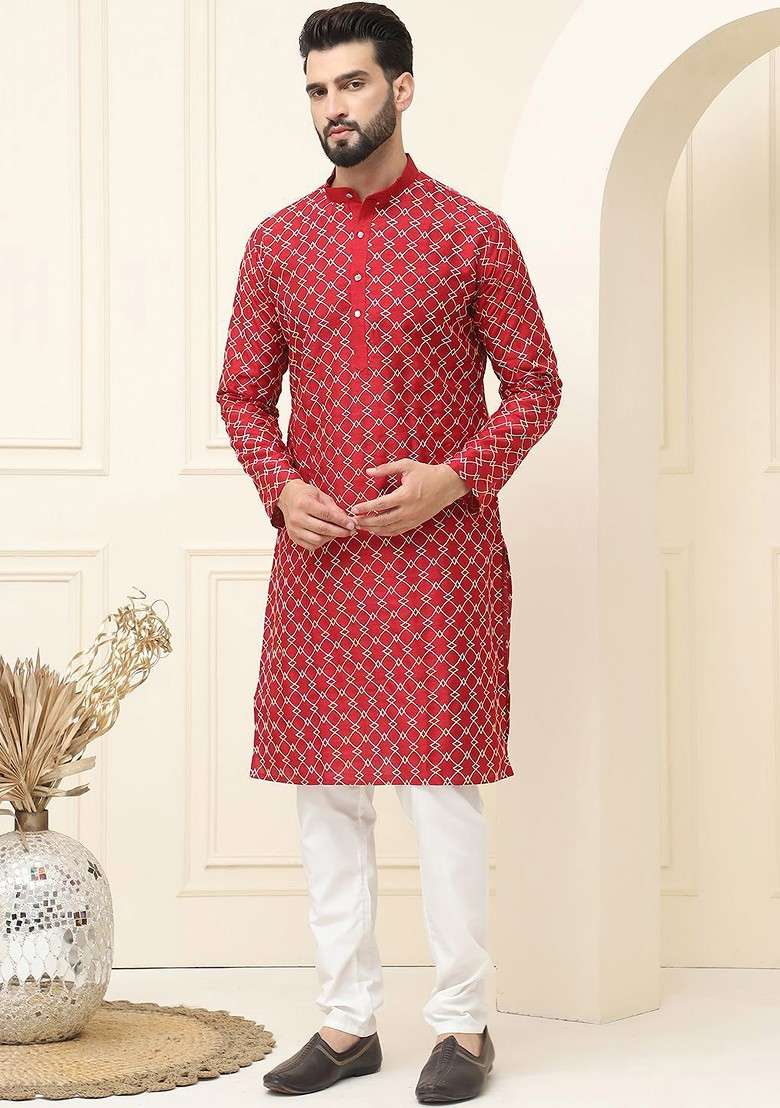 Maroon Thread Work Cotton Kurta Set For Men - Indya