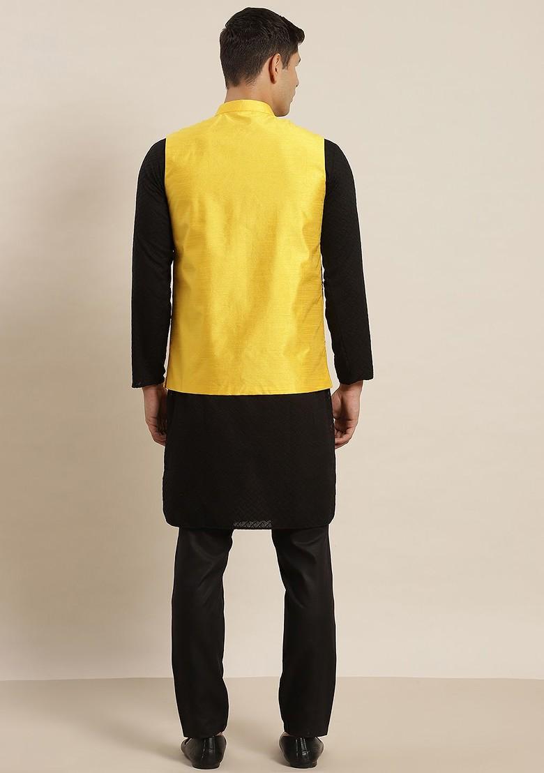 Black Ethnic Motifs Cotton Kurta Set For Men