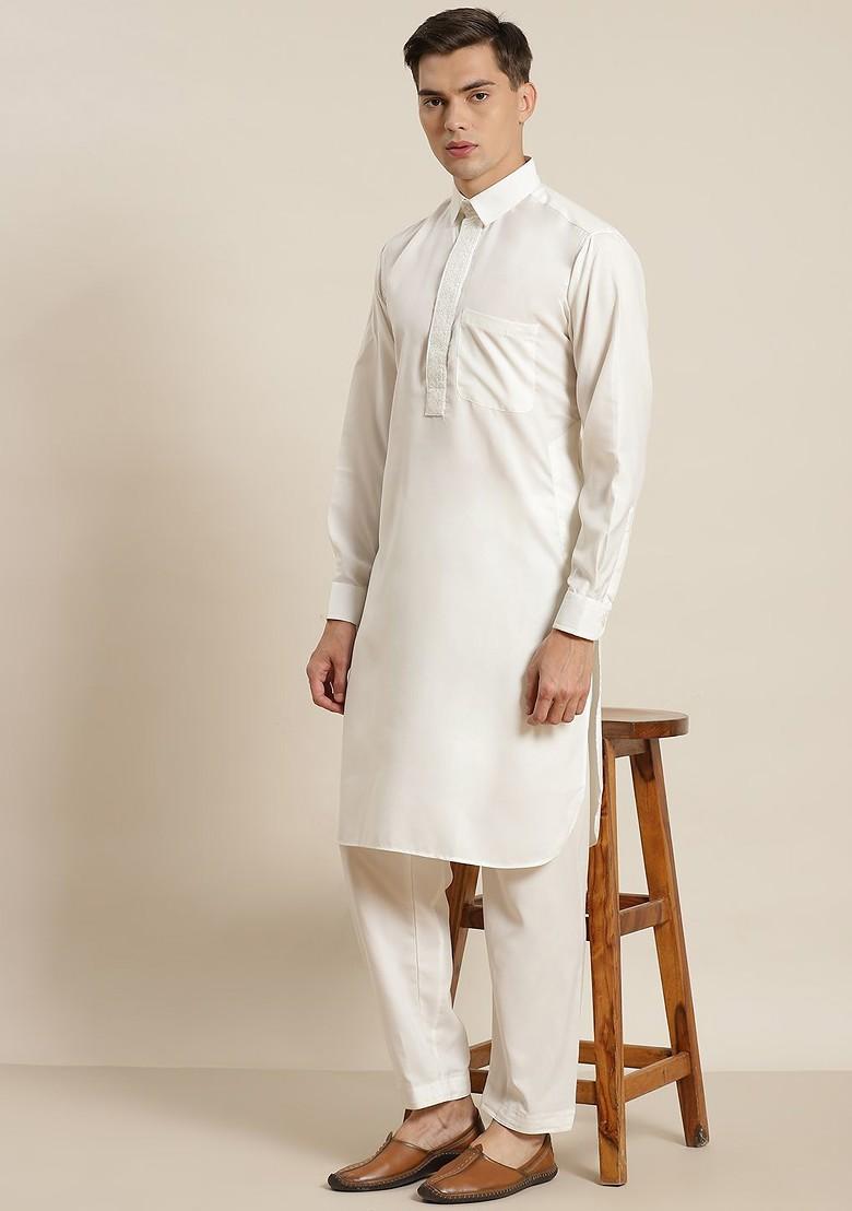Off White Solid Cotton Kurta Set For Men
