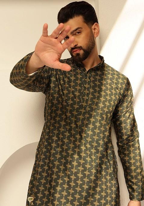 Green Thread Work Cotton Kurta Set For Men
