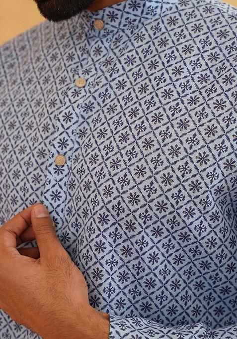 Blue Ethnic Motifs Cotton Kurta Set For Men