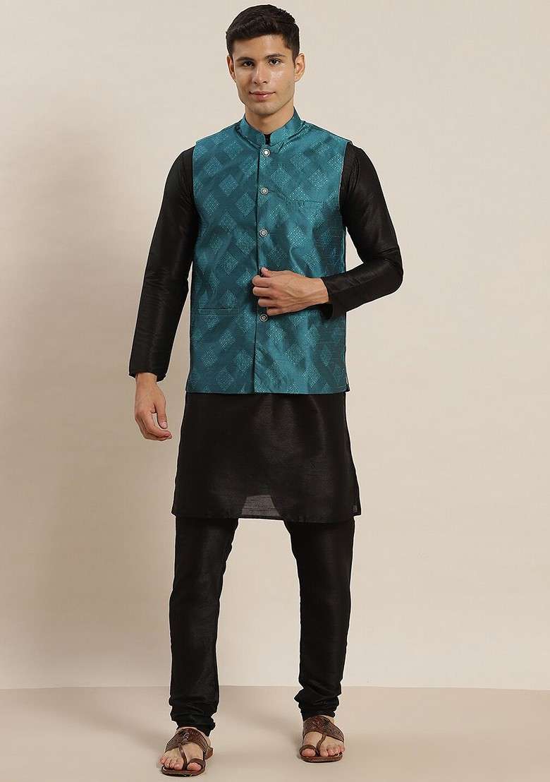 Black Solid Silk Blend Kurta Set For Men - Indya