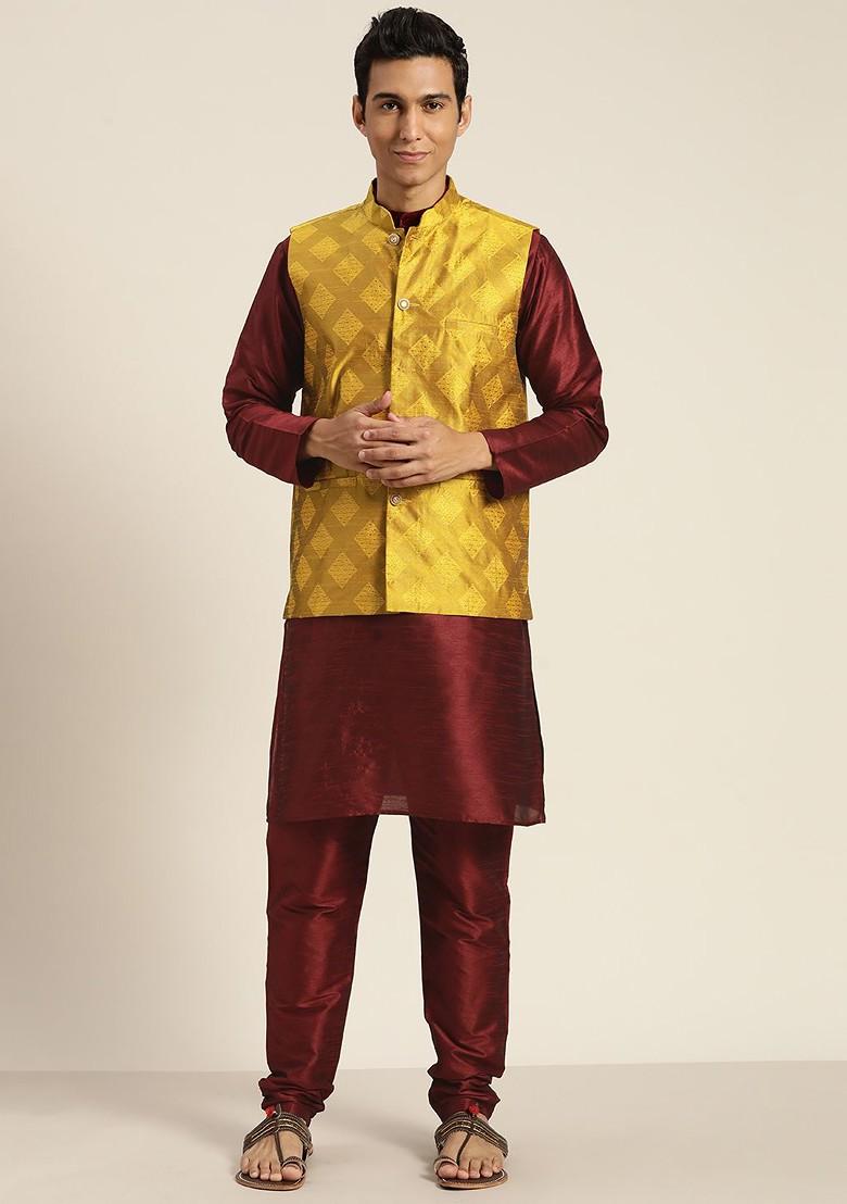 Maroon Solid Poly Blend Kurta Set For Men