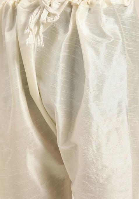 Off White Solid Silk Kurta Set For Men