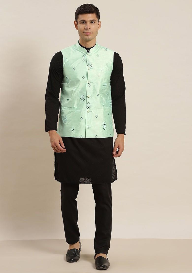 Black Solid Cotton Kurta Set For Men