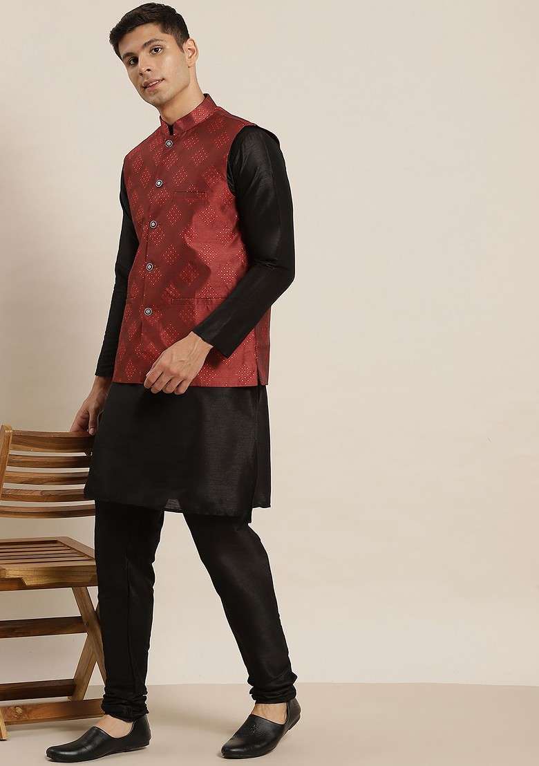 Black Solid Poly Blend Kurta Set For Men - Indya
