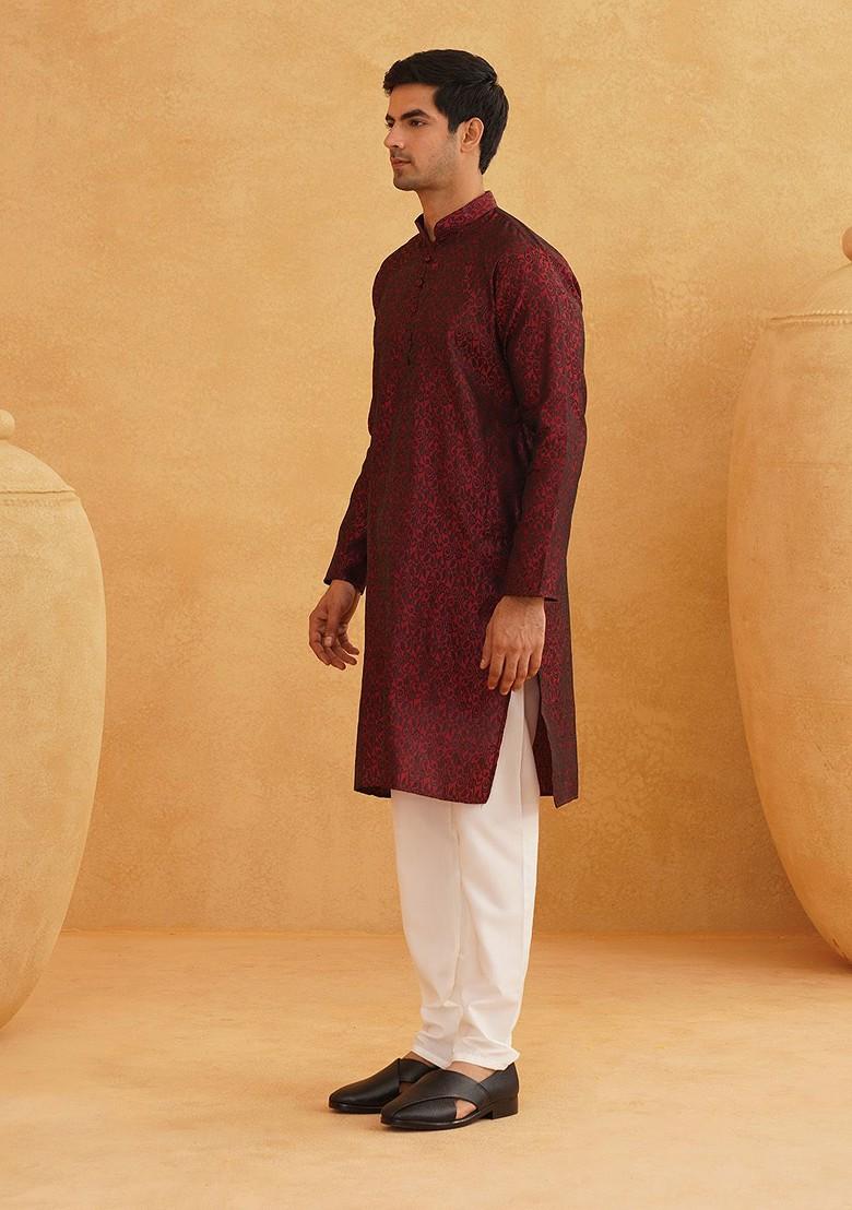 Maroon Solid Poly Blend Kurta Set For Men