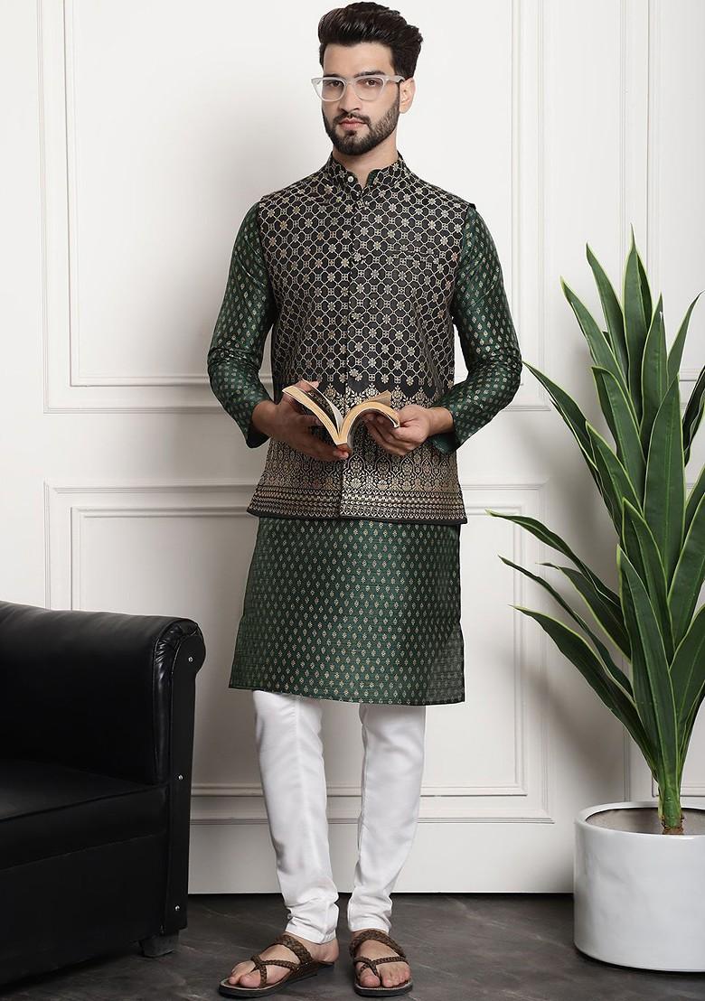 Green Ethnic Motifs Cotton Kurta Set For Men