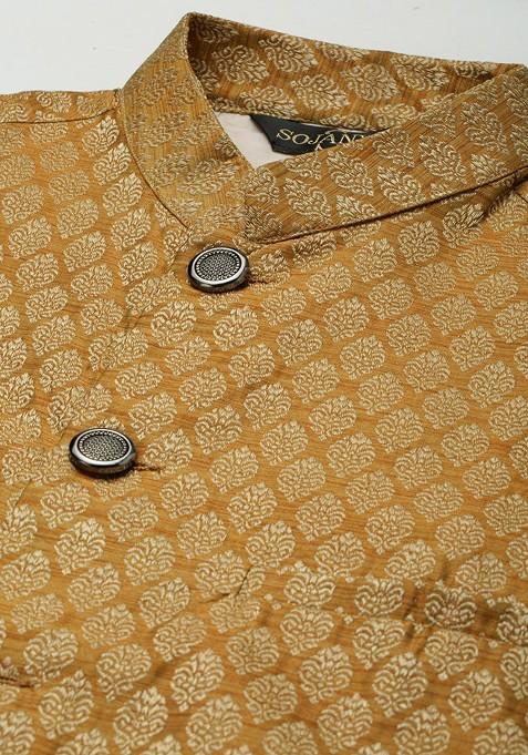 White Chikankari Cotton Kurta Set For Men