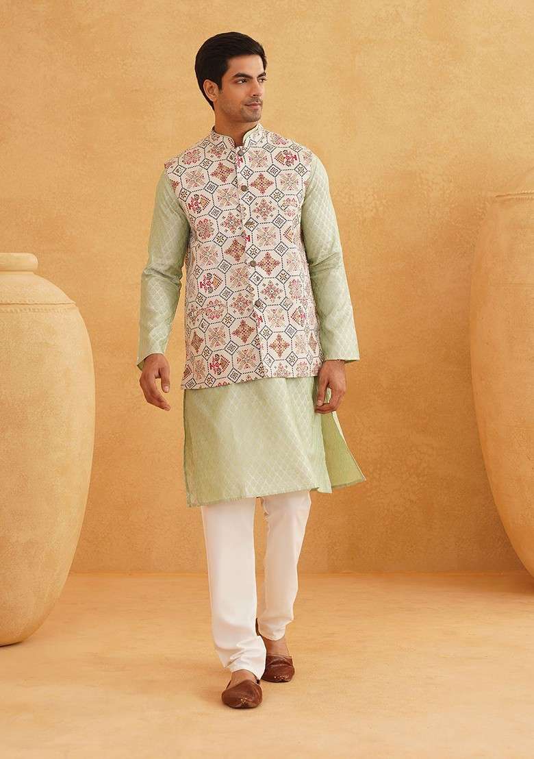 Green Ethnic Motifs Poly Blend Kurta Set For Men - Indya