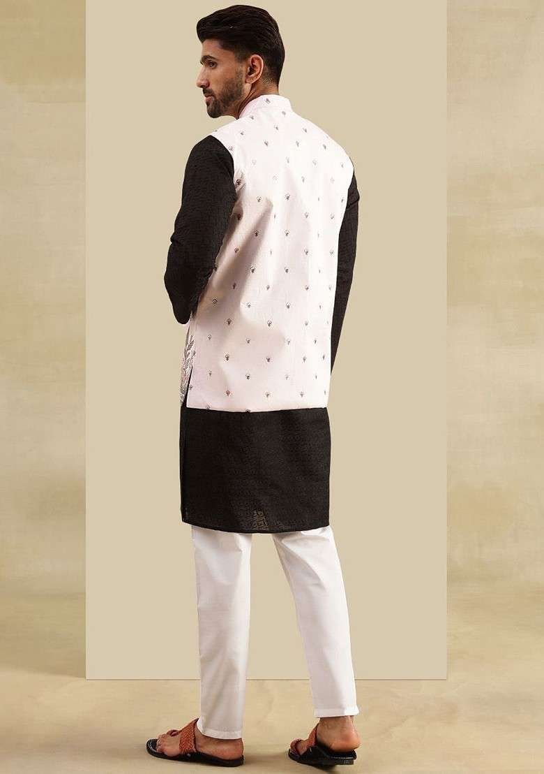 Black Embroidered Cotton Kurta Set For Men - Indya