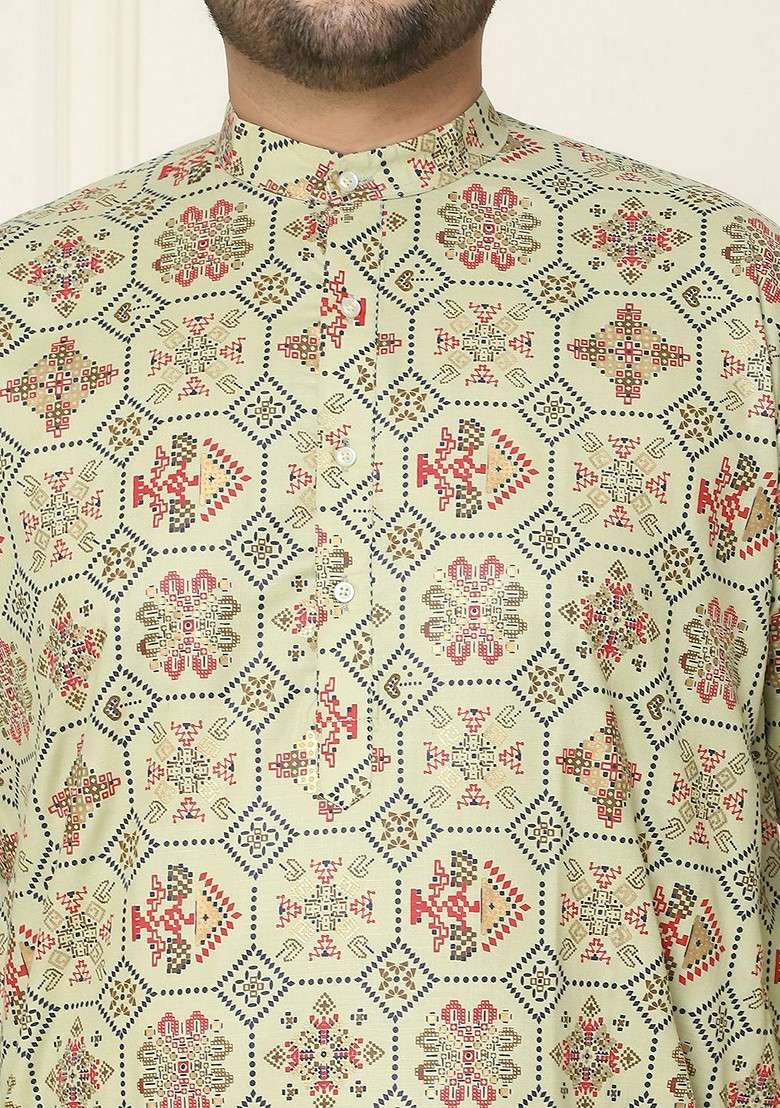 Green Ethnic Motifs Cotton Kurta Set For Men - Indya