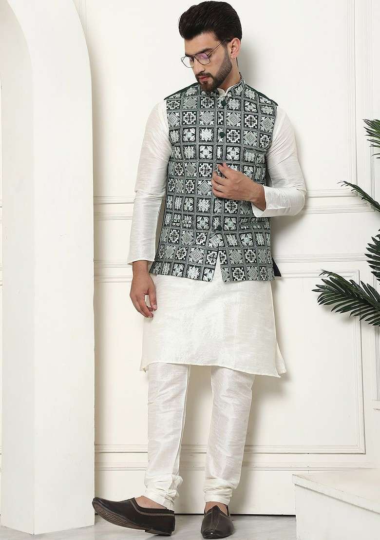 Cream Embroidered Cotton Kurta Set For Men - Indya