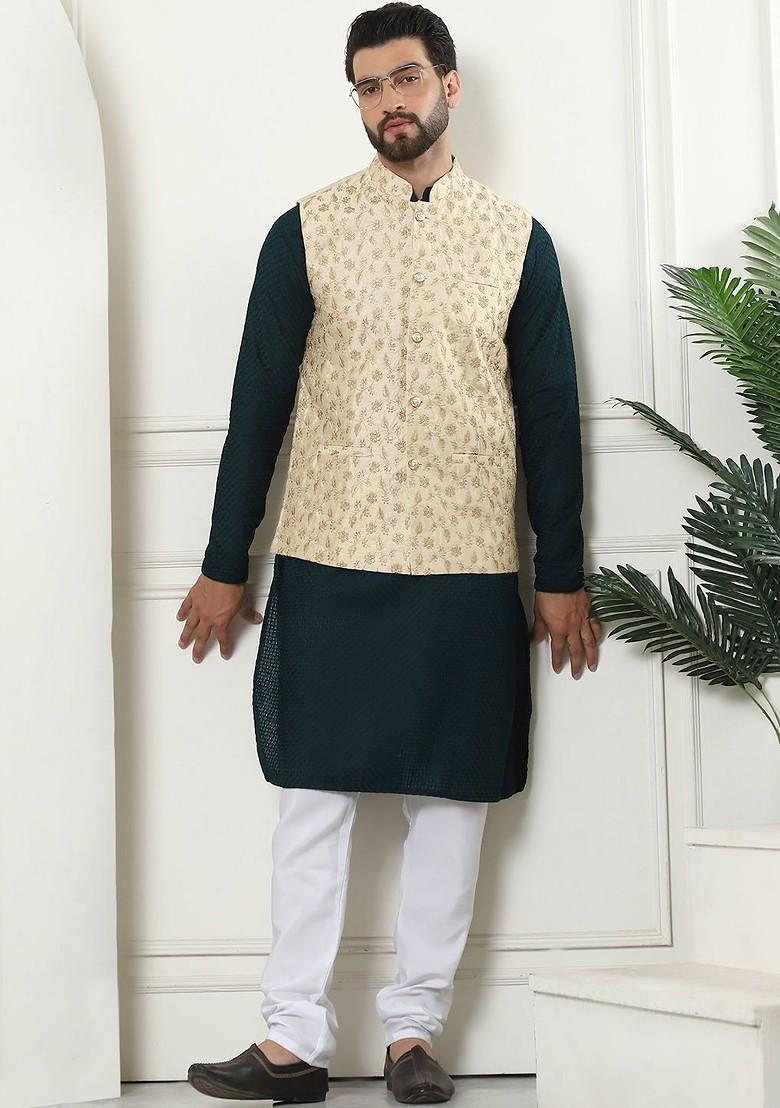 Green Ethnic Motifs Cotton Kurta Set For Men