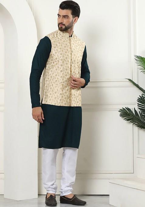Green Ethnic Motifs Cotton Kurta Set For Men
