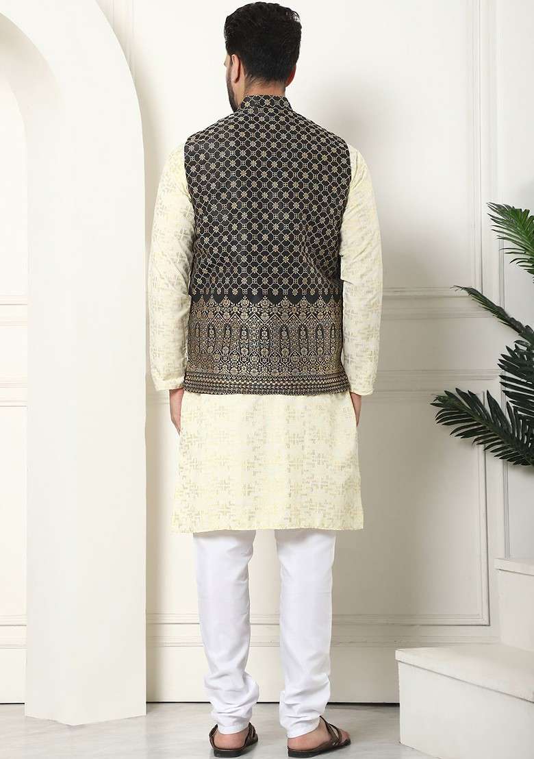 Yellow Printed Cotton Kurta Set For Men - Indya