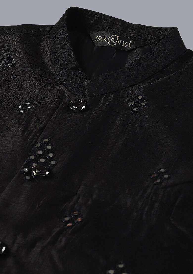 Maroon Embroidered Cotton Kurta Set For Men - Indya