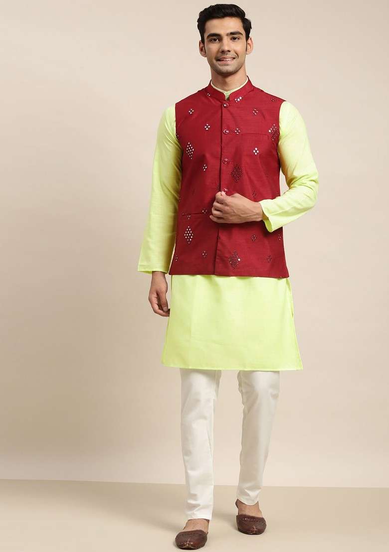 Green Mirror Work Cotton Kurta Set For Men - Indya