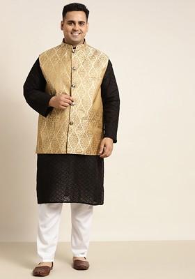 Black Solid Cotton Kurta Set For Men