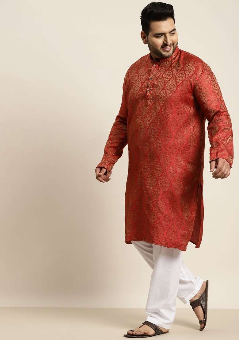 Red Solid Jacquard Kurta Set For Men - Indya