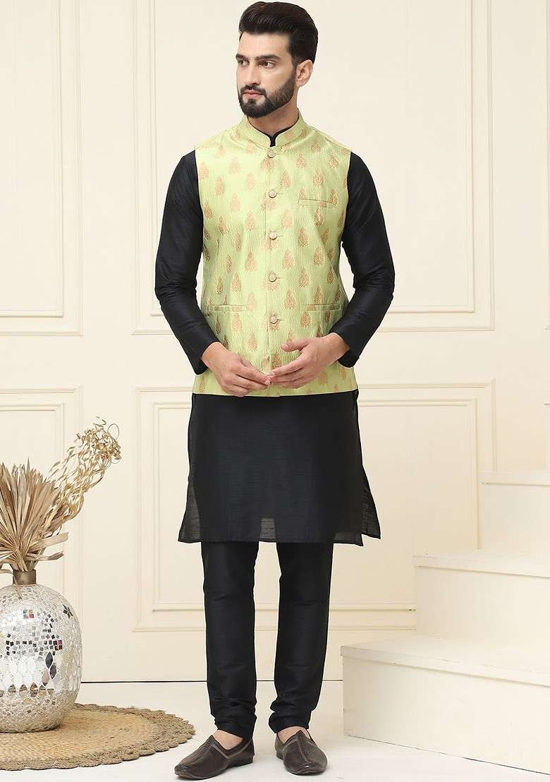 Black Solid Cotton Kurta Set For Men - Indya