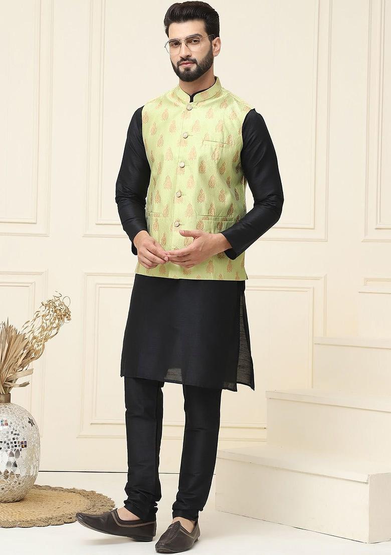 Black Solid Cotton Kurta Set For Men