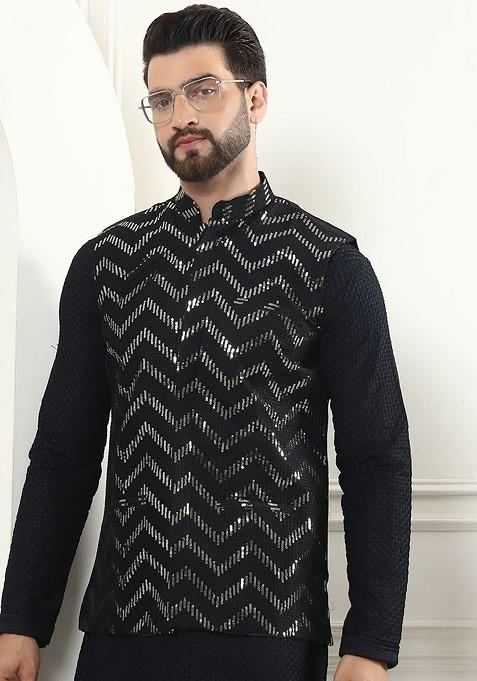 Black Ethnic Motifs Cotton Kurta Set For Men
