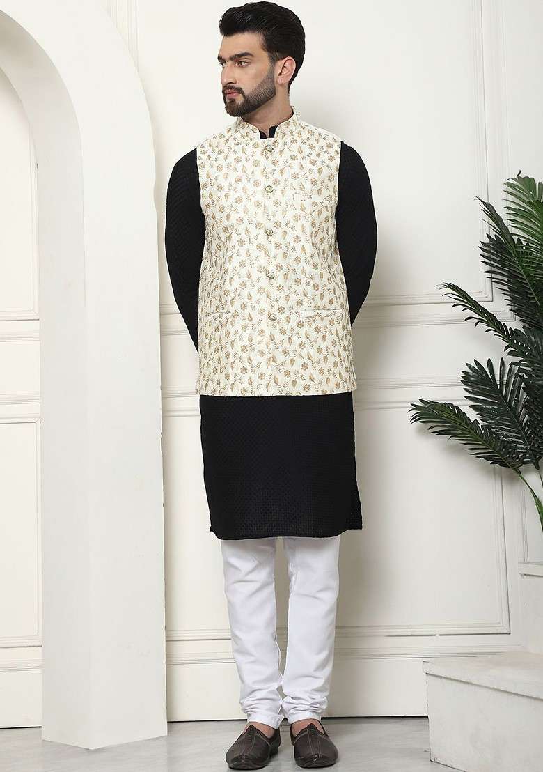 Black Solid Cotton Kurta Set For Men - Indya