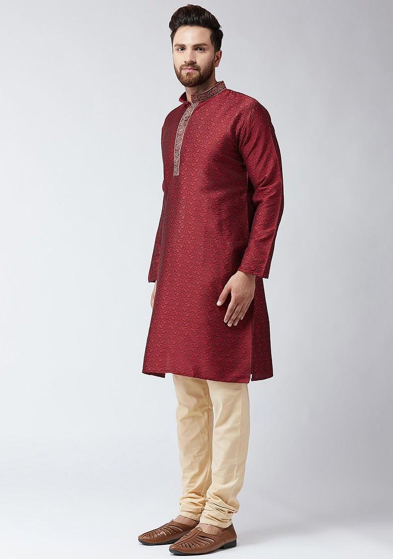 Maroon Solid Poly Blend Kurta Set For Men