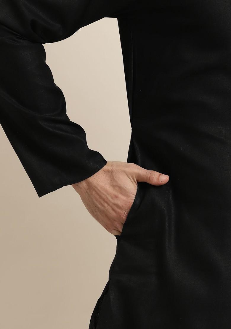 Black Solid Cotton Kurta Set For Men