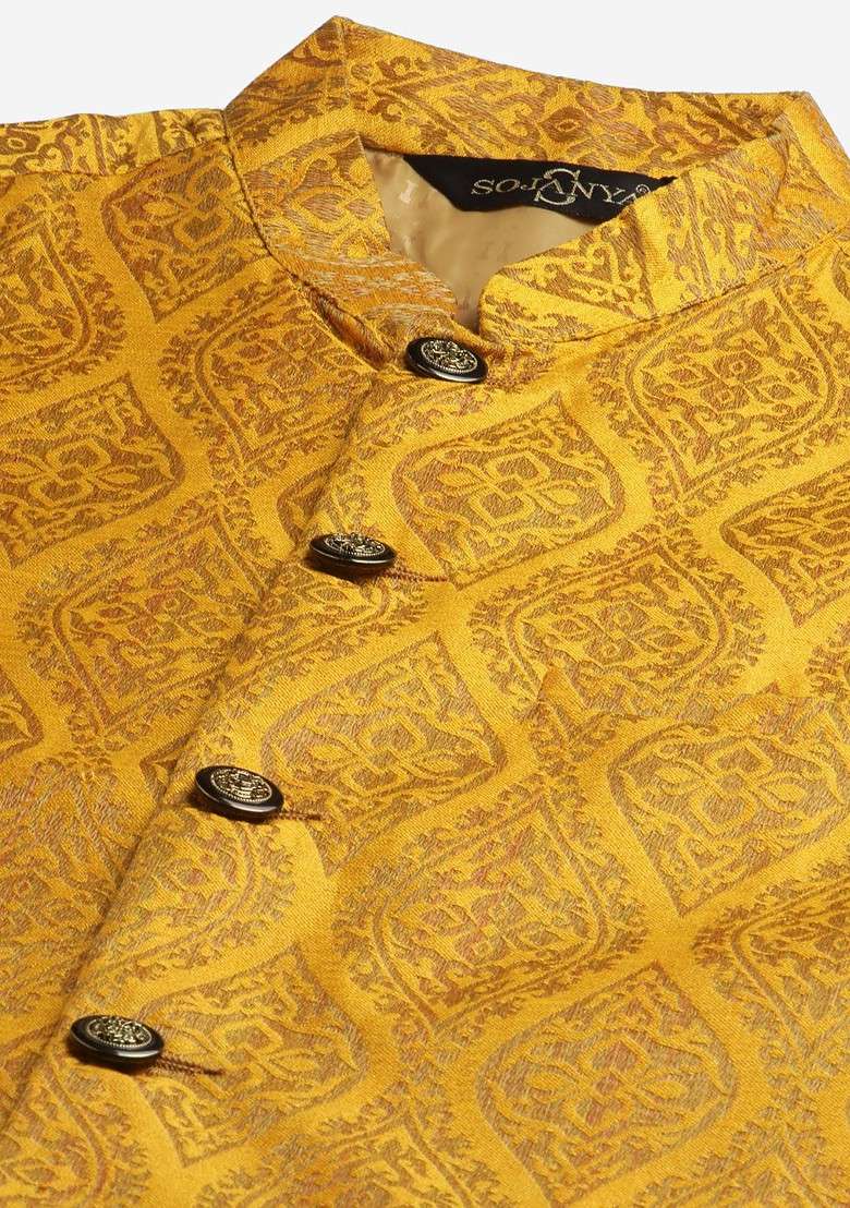 Red Ethnic Motifs Silk Blend Kurta Set For Men - Indya