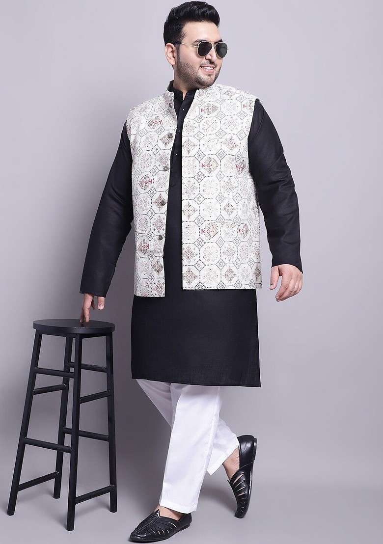 Black Solid Cotton Kurta Set For Men - Indya