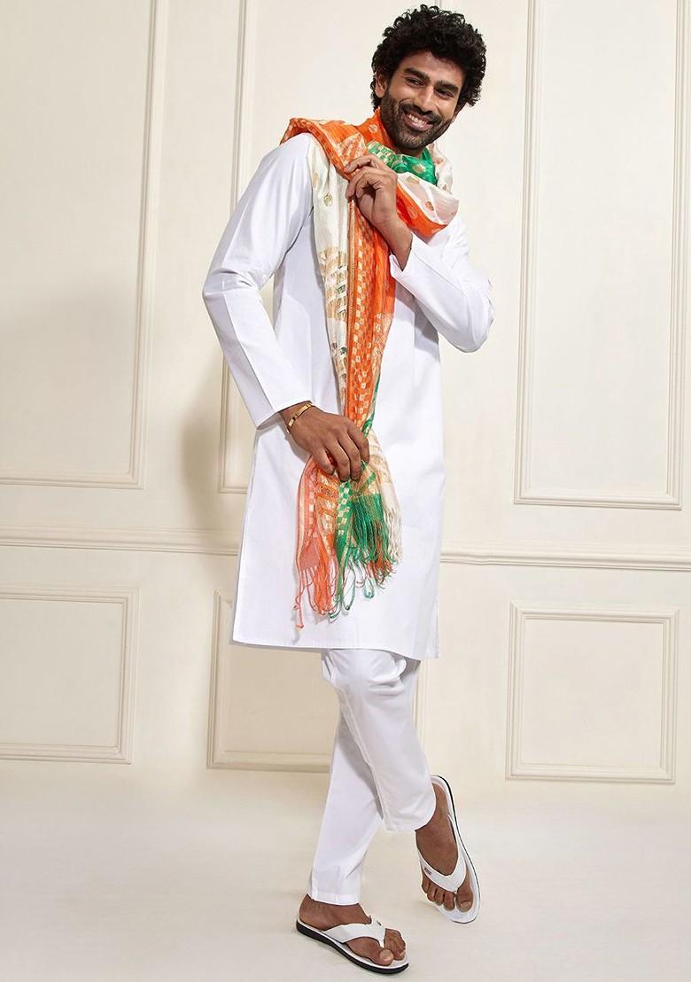 White Solid Cotton Kurta Set For Men